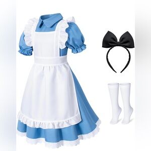 Halloween Costume- Alice in Wonderland